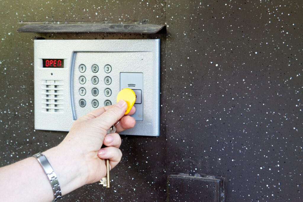 Alarm System for burglary Protection